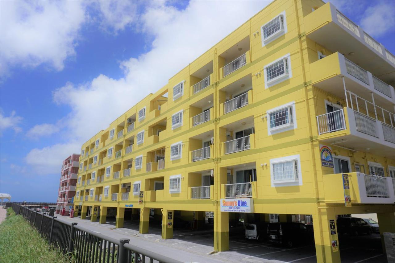 Hotel Okinawa Ocean Front Chatan Exterior foto