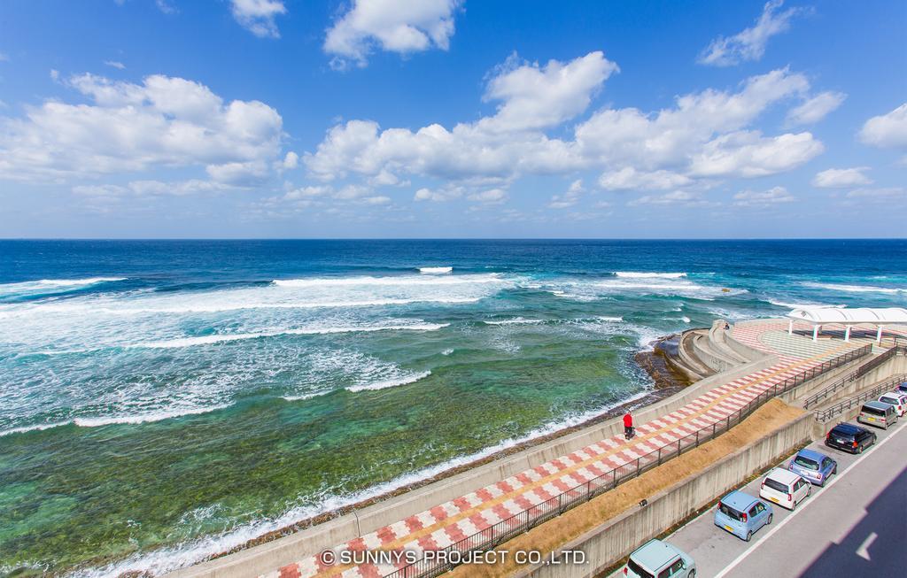 Hotel Okinawa Ocean Front Chatan Exterior foto
