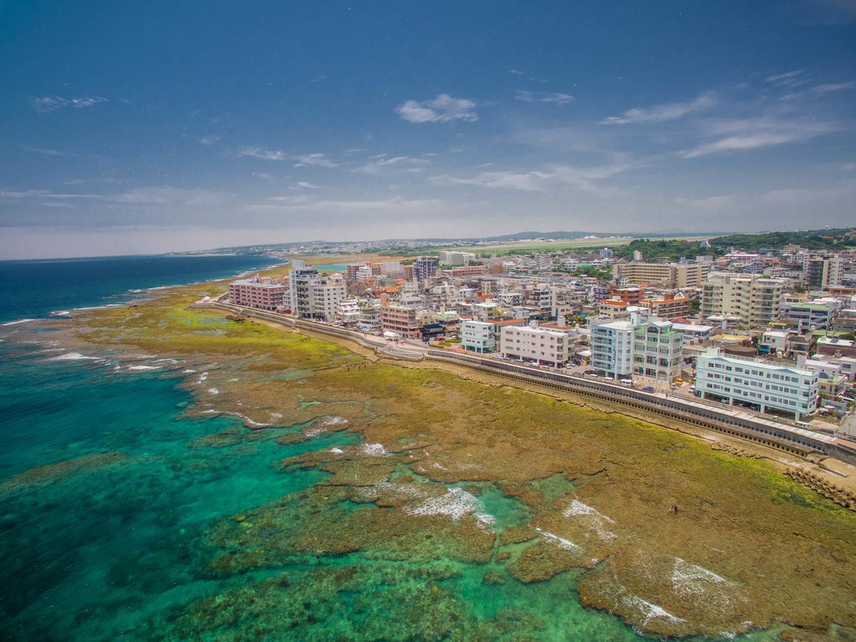 Hotel Okinawa Ocean Front Chatan Exterior foto
